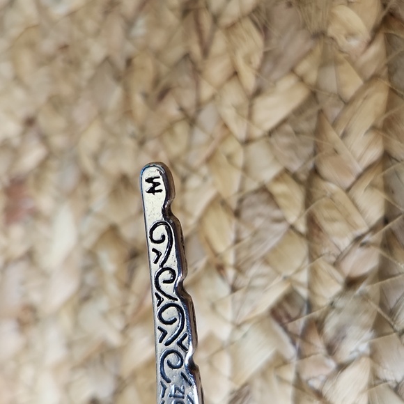 COPY - Silver Lillarose flexi hair clip, size Medium. - Picture 4 of 5